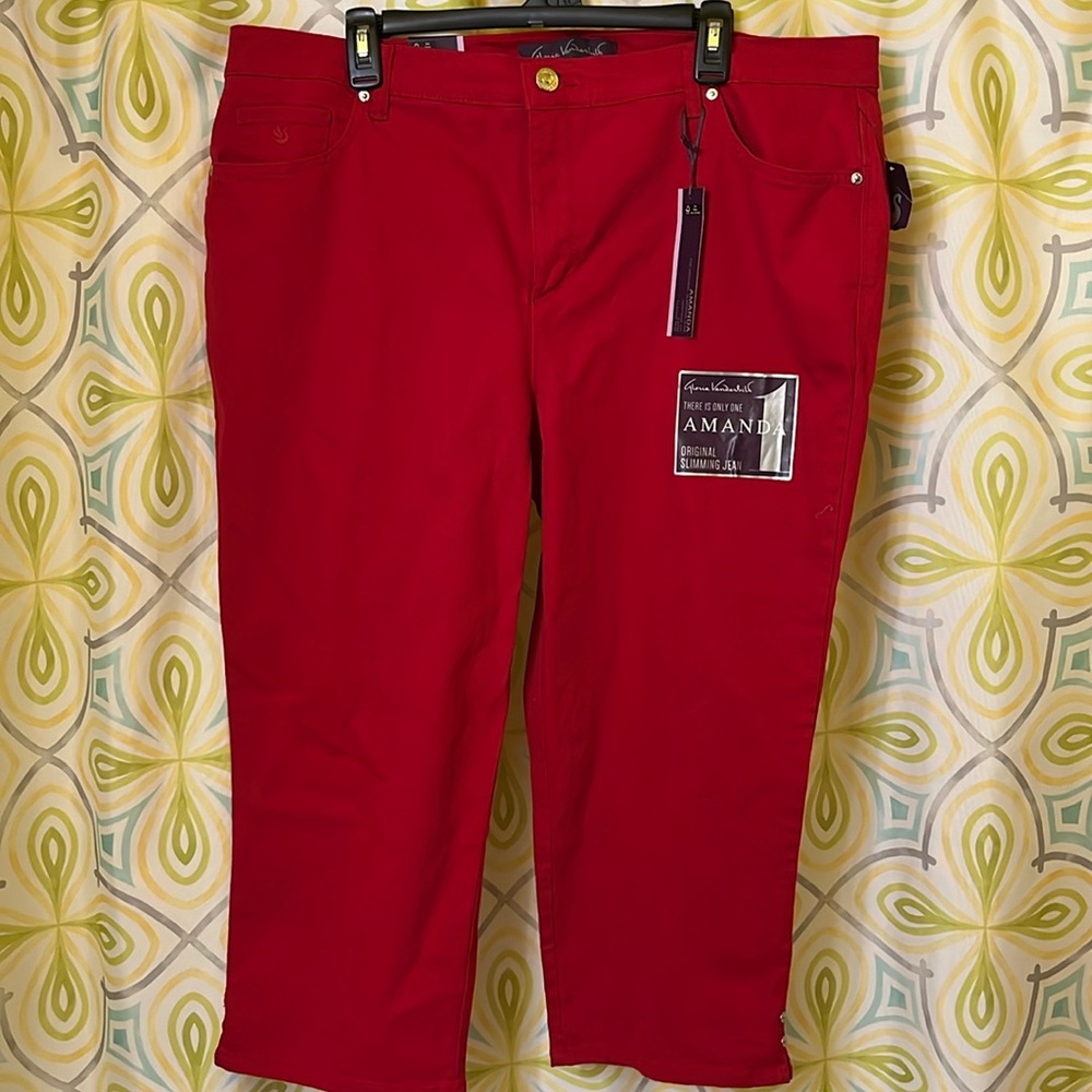 Red 18w Amanda Capris